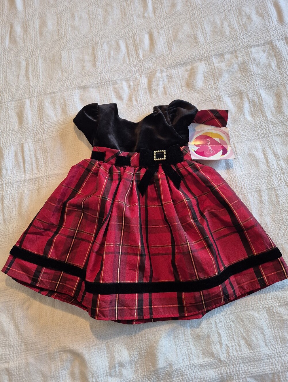 Youngland girls size 18 months velvety top plaid bottom dress, NWT